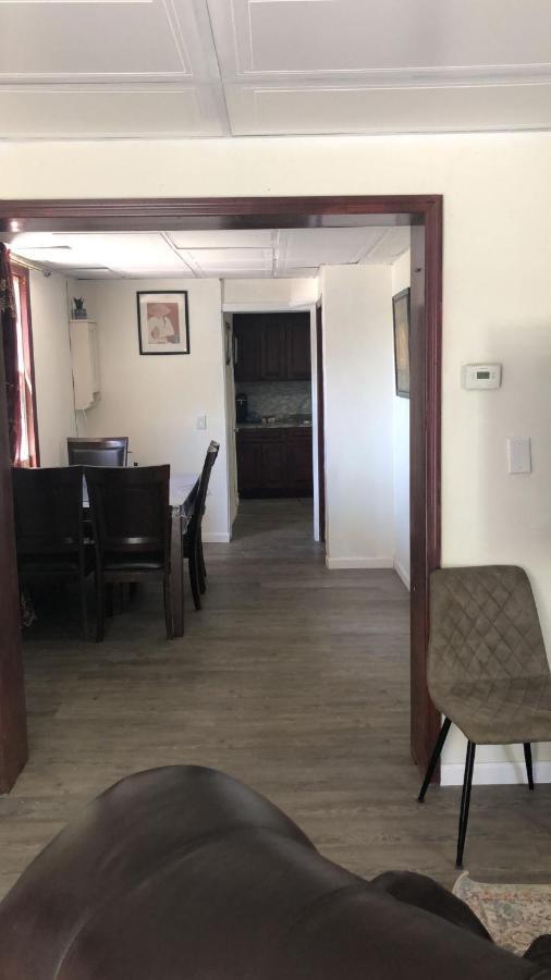 Cozzy Room With Private Entrance And Drive Way New York Eksteriør billede