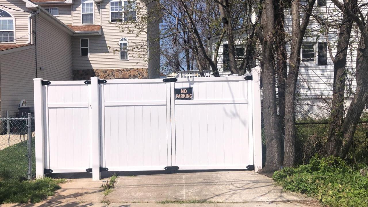 Cozzy Room With Private Entrance And Drive Way New York Eksteriør billede